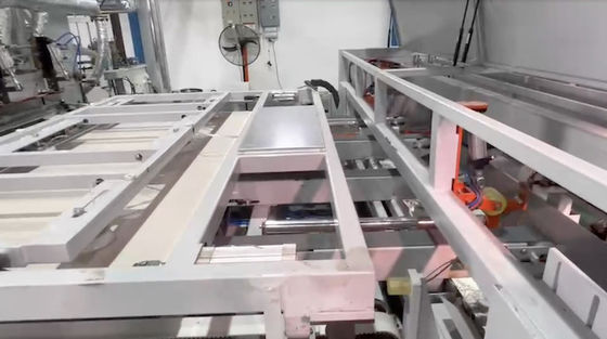 comprar 4X10 Máquina de prensagem a quente para laminar papel impregnado de melamina de ciclo curto online manufacture