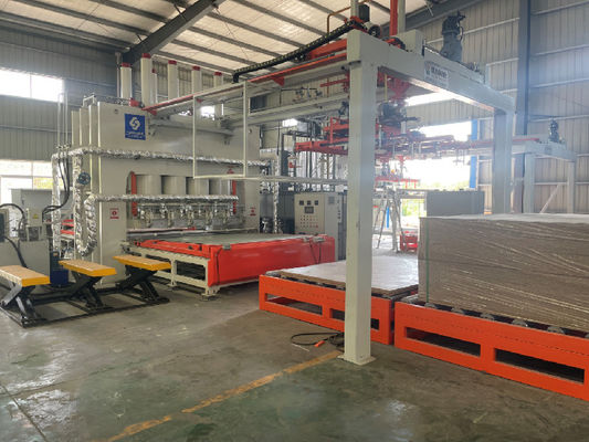 comprar Mobiliário de porta de madeira ciclo curto laminando máquina de prensagem a quente para porta linha online manufacture