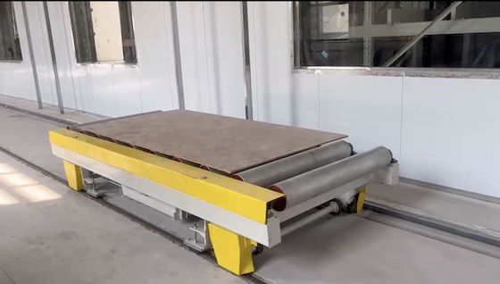 Máquina de prensagem a quente de circuito curto automática de laminagem de circuito curto